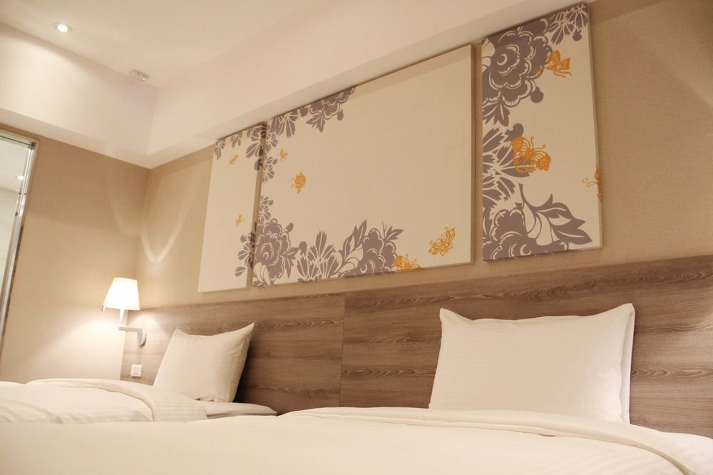 Aeris International Hotel Tajcshung Kültér fotó