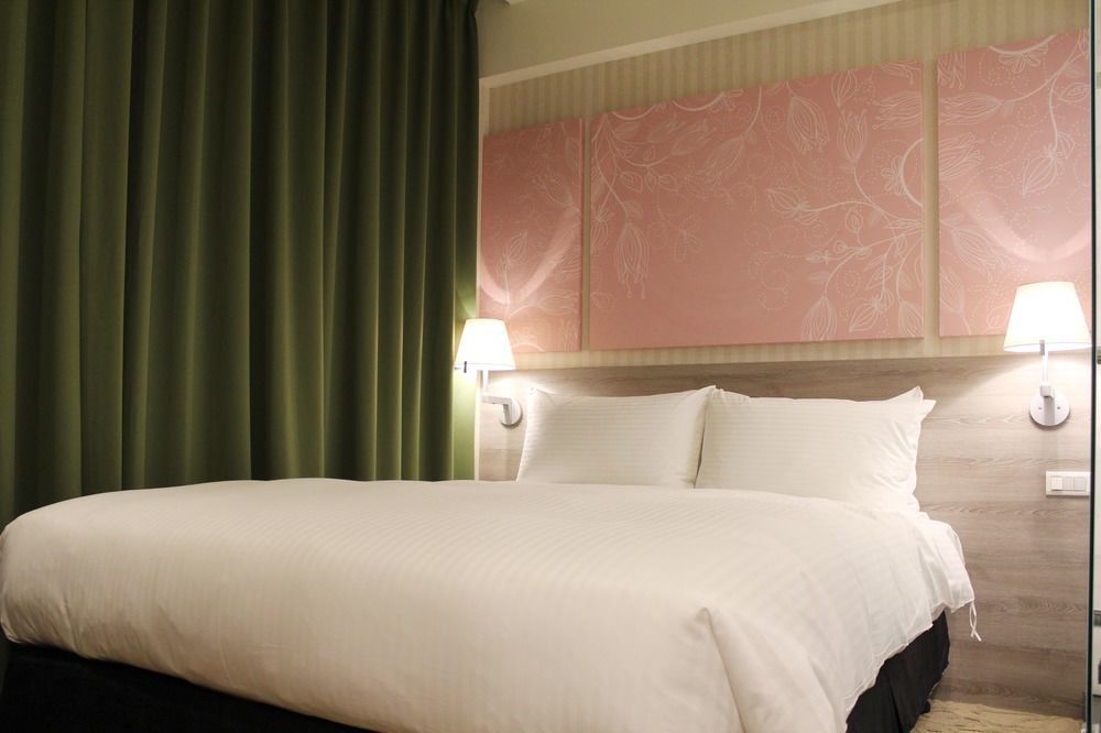 Aeris International Hotel Tajcshung Kültér fotó