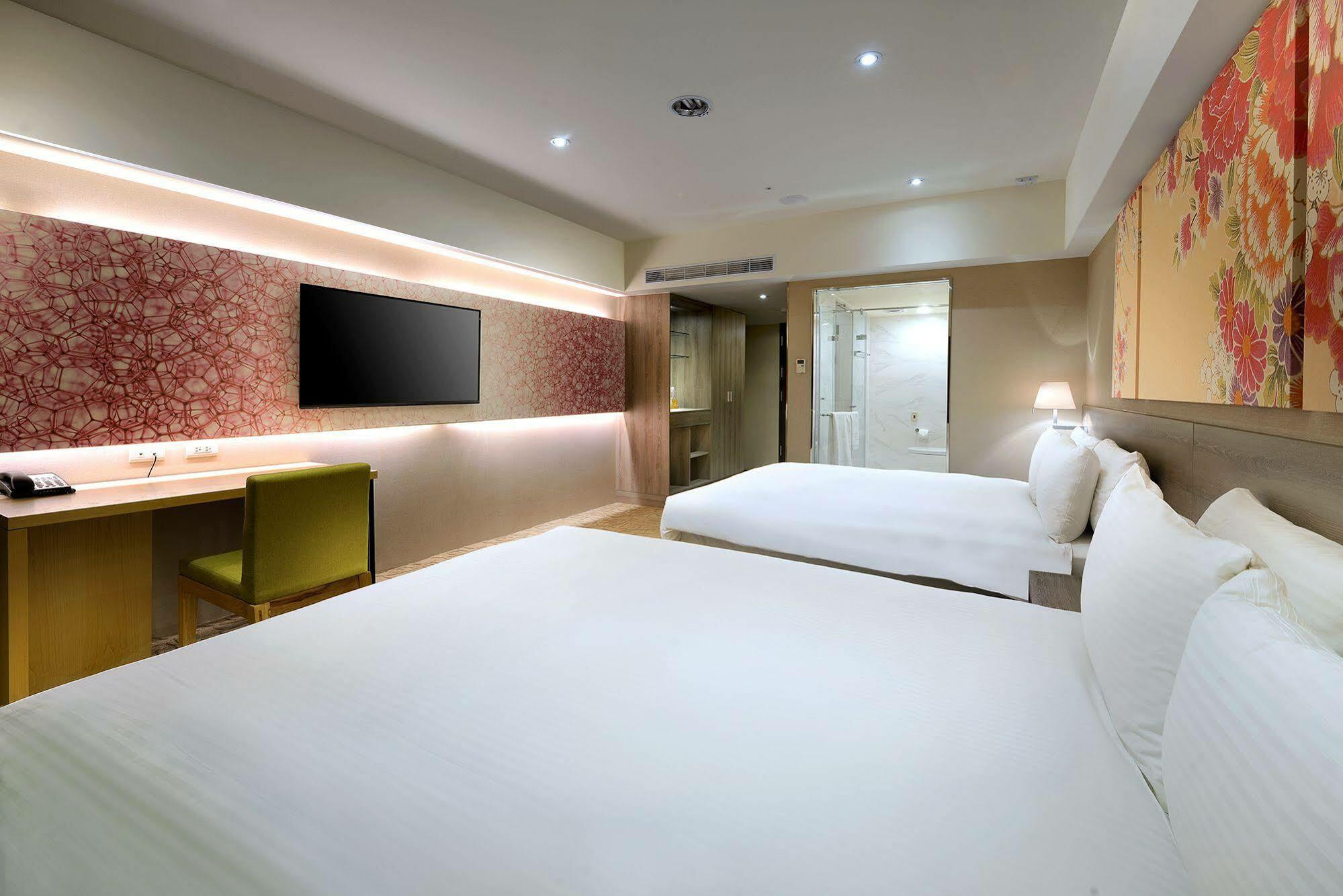 Aeris International Hotel Tajcshung Kültér fotó